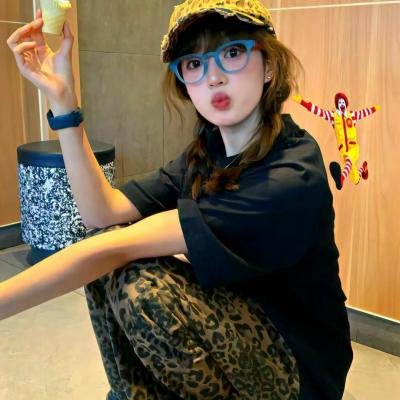 滚烫八零之肥妻变身